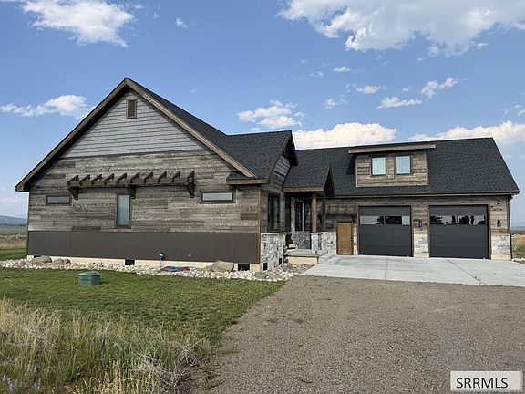 2nd image of 3363 Eagles Rd