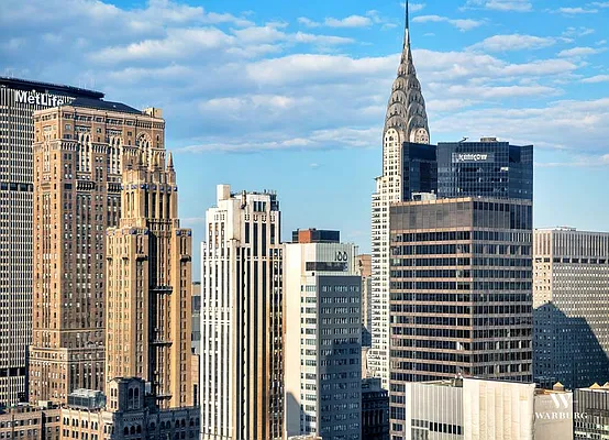 Rented by Warburg | media 2