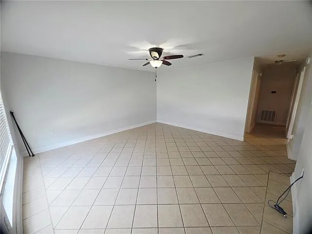 6090 Wilton Dr — Photo 2