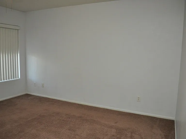 452 Groft Way — Photo 17