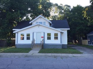 1074 Maple St, Muskegon, MI 49442