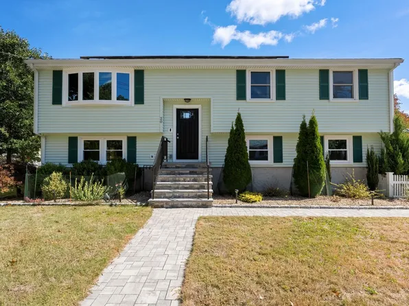 20 Humboldt Ave, Burlington, MA 01803