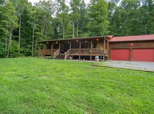 184 Shady Pine Dr, Grassy Meadows, WV 24943