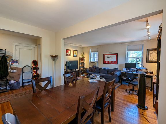 5th image of 1716 Cambridge St APT 31