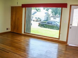 624 School St, Pratt, KS 67124