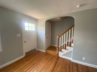 5516 Medwick Garth N, Catonsville, MD 21228