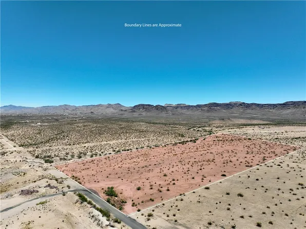 000 S Hope Road, Golden Valley, AZ 86413