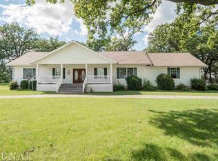 11043 N 1300 East Rd, Chenoa, IL 61726