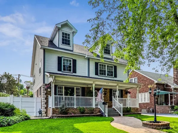 717 S 6th Ave, La Grange, IL 60525