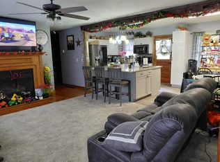 37417 W Shade Rd, Pomeroy, OH 45769