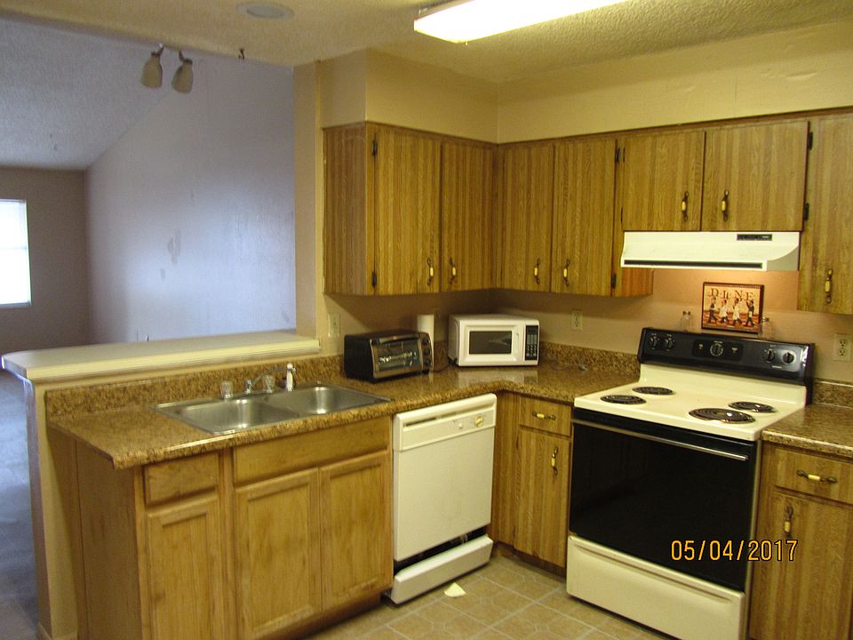 1st image of 3136 Harmon Ln