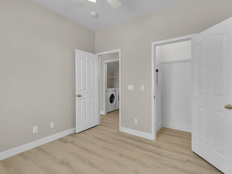 1568 Lamplight Village Ln — Photo 25