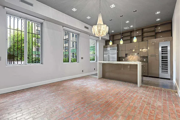 Rented by Corcoran | media 45