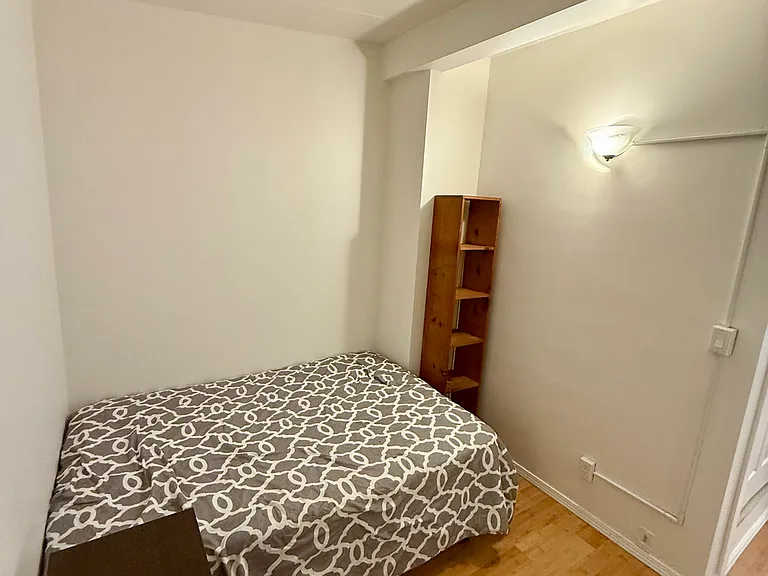 1 Maplewood Rd #202 — Photo 3