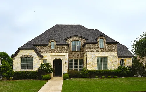 200 Montrose Ln Photo 1