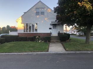 53 Gloucester St #2, Providence, RI 02908