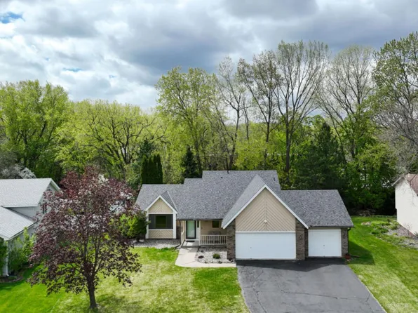 12929 Garrett Ave, Apple Valley, MN 55124