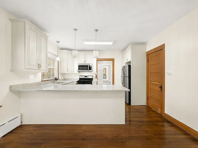 311 Marengo Ave #2 — Photo 8