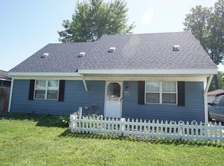 15049 Woodmont St, Romulus, MI 48174