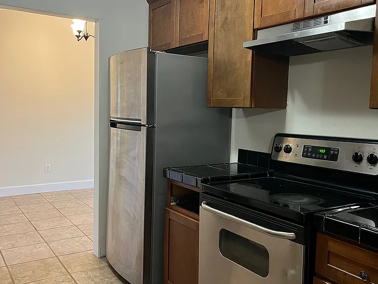 3222 Hammersmith Rd — Photo 9