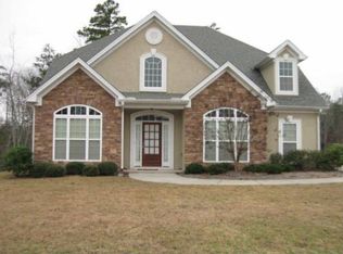 300 Bonnie Ln, Fayetteville, GA 30215