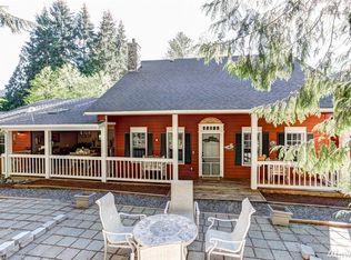 124 Windward Dr, Bellingham, WA 98229