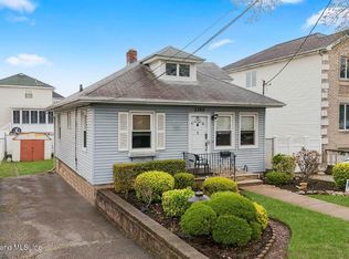 3395 Richmond Ave, Staten Island, NY 10312
