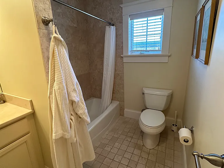 53 Sandy Point Farm Rd #2 — Photo 10