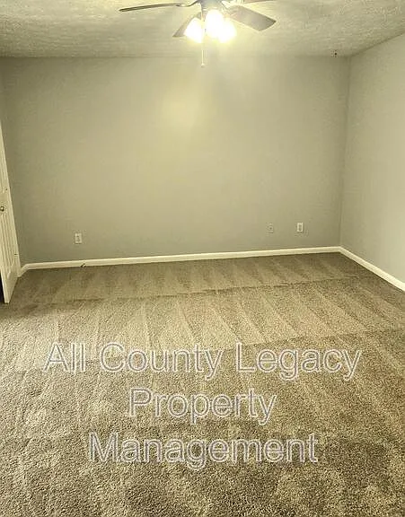 700 Rosehip Ln #A — Photo 5