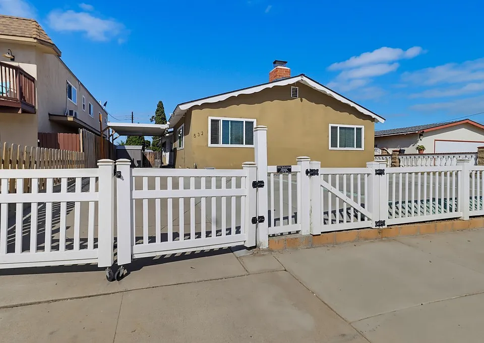 532 Paraiso Ave