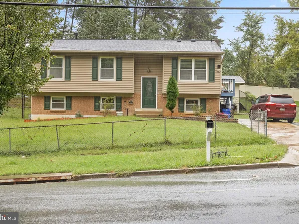 1300 Owens Rd, Oxon Hill, MD 20745