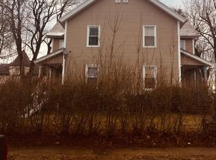 18 Myrtle St, Pittsfield, MA 01201