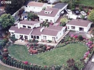 13112 Knaus Rd, Lake Oswego, OR 97034