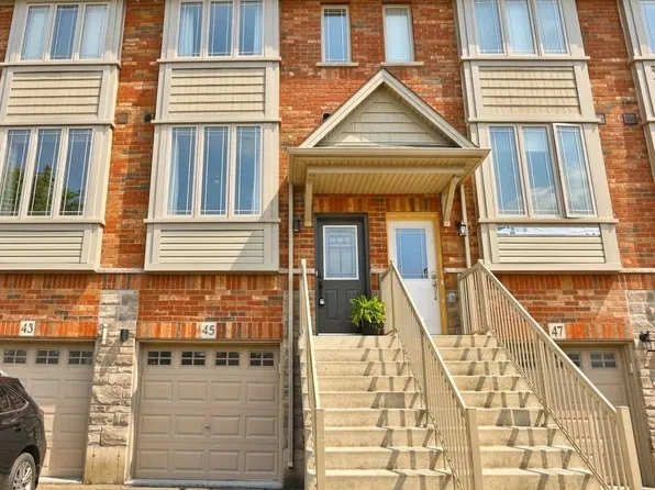 45 Edenrock Dr, Hamilton, ON L8E 0G6