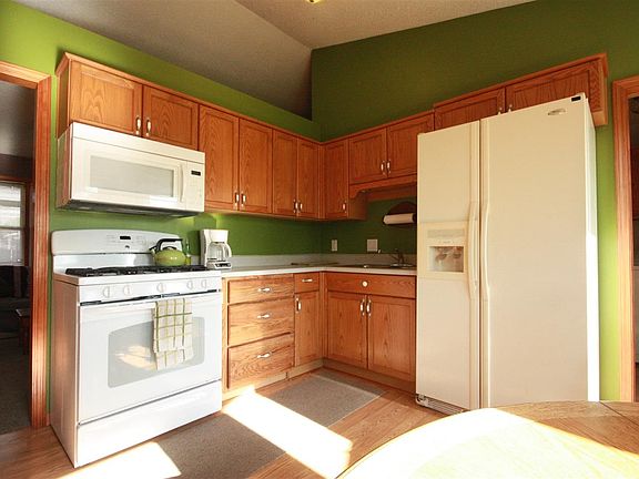2nd image of 12811 Country Shoal Ln