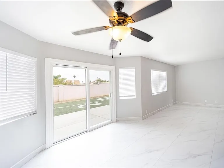 24687 New Haven Dr — Photo 18