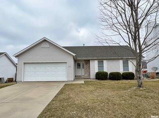 3721 Kerry Blvd, Springfield, IL 62707