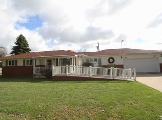 1342 Sunset St, Monroe, MI 48162