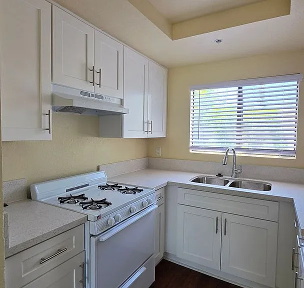 Sierra Crossing Apartments — Photo 7