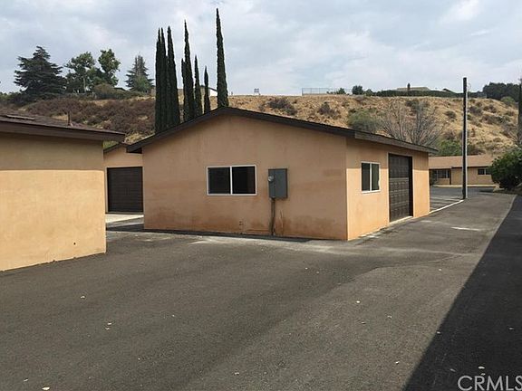 5th image of 33595 Yucaipa Blvd
