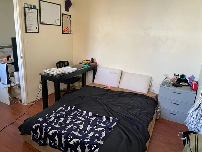 792 Termino Ave #B — Photo 18