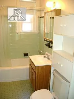 2 bed, 1.0 bath, $3,145 — Photo 2