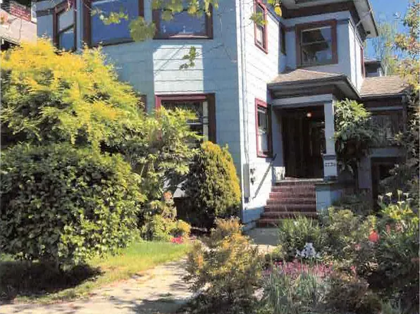 2736 Derby St #3, Berkeley, CA 94705