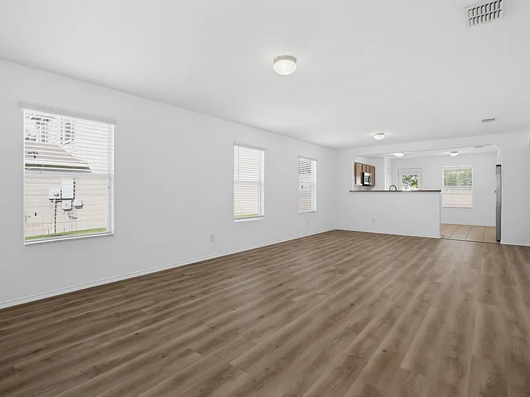 332 Lonestar Gait — Photo 4