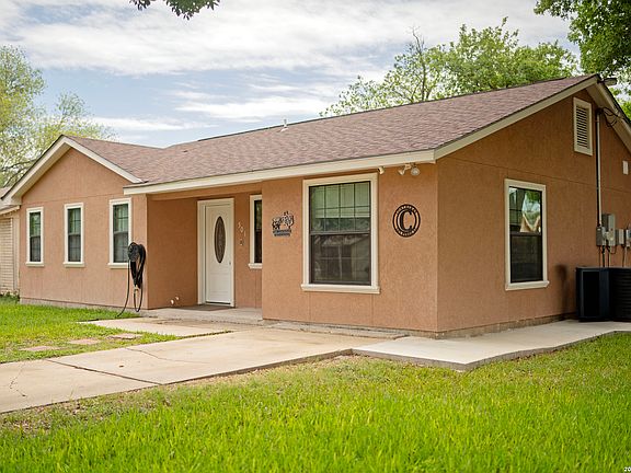 4th image of 501 Perez St
