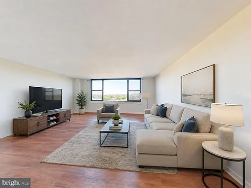 4600 Duke St #1102 Photo 1