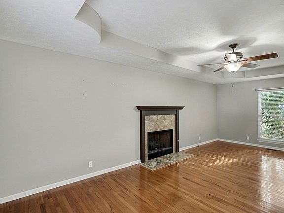2nd image of 302 Allers Dr