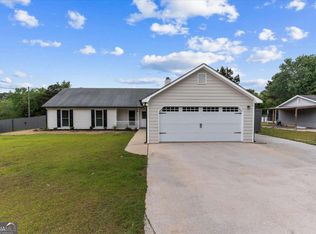 1587 Cronic Town Rd, Auburn, GA 30011