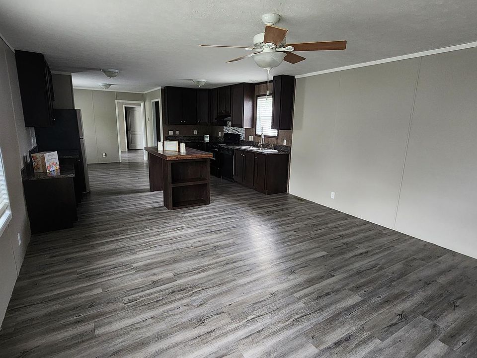 1st image of 1701 2nd St E #1a3