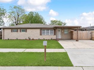 3013 Volpe Dr, Chalmette, LA 70043